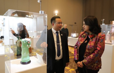 Выставка, посвящённая фарфору Blanc de Chine, проходит в Лос-Анджелесе