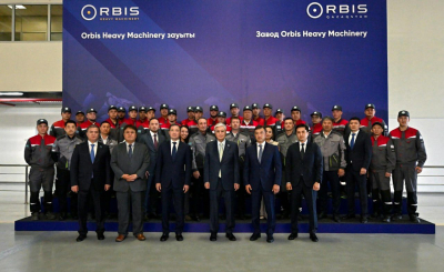Президент посетил завод специализированной и коммерческой техники Orbis Heavy Machinery в Астане
