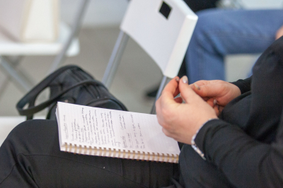 &laquo;Муха на&nbsp;стекле&raquo;: галерея &laquo;БИЗОN&raquo; и&nbsp;&laquo;Горизонт Филмс&raquo; запускают клуб документального кино