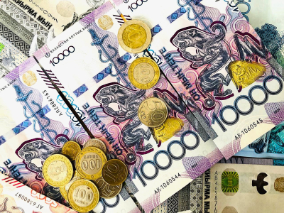 Системная проблема: Нацбанк не смог обеспечить долгосрочную устойчивость курса тенге