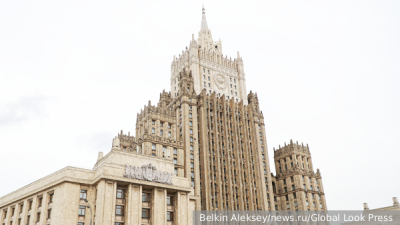 Дроны ВСУ повредили элеватор и вышку связи в Херсонской области