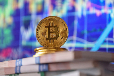 Курс биткоина превысил $66 тыс. после четырех дней падения