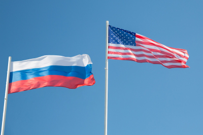 Экс-советник Трампа Пападопулос: США движутся к отмене санкций против РФ