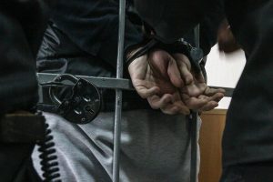 «Буду стрелять!»: в Татарстане алиментщик угрожал судебным приставам