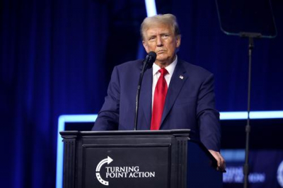 Трамп отказался извиняться за свои слова о Папе Римском Льве XIV