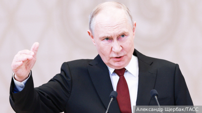 Путин поручил разобраться с нехваткой денег на муниципальные штрафы