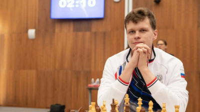 Шахматист Артемьев заявил, что посмотрел бы за противостоянием Месси и Роналду