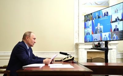 Путин призвал государство подключиться к восстановлению складов бизнеса