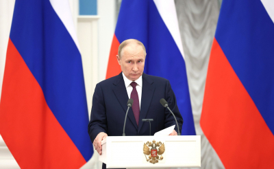 Путин: военкоры дают объективную информацию о СВО