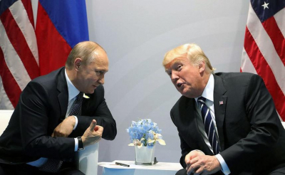 Песков оценил вероятность встречи Путина и Трампа летом в 50% на полях ПМЭФ